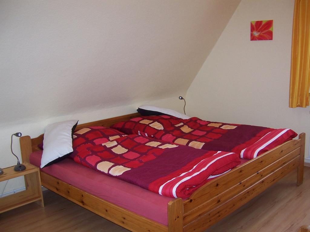 Haus Am Roseneck Hotel Lüneburg Szoba fotó